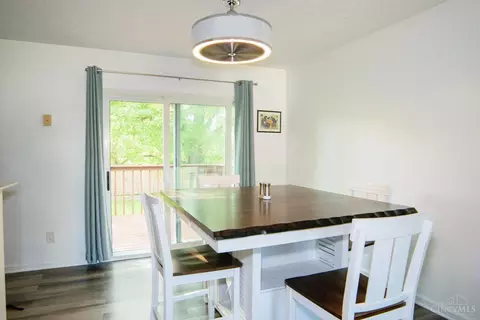 1373 Forester Dr, Cincinnati, OH 45240 photo 8