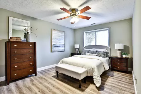 Bedroom - 535 Davis Rd, Cincinnati, OH 45255 photo 1 of 4