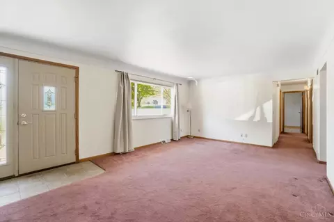 9208 West Rd, Cleves, OH 45002 photo 5