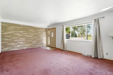 9208 West Rd, Cleves, OH 45002 photo 7