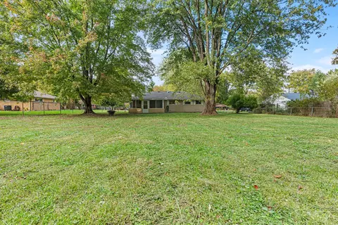 855 Hawthorne Dr, Cincinnati, OH 45245 photo 36