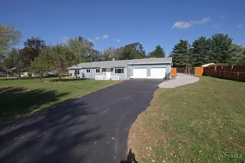 880 Wilshire Dr, Carlisle, OH 45005
