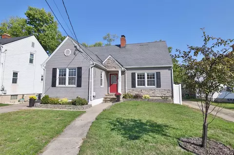 4224 Schenck Ave, Deer Park, OH 45236