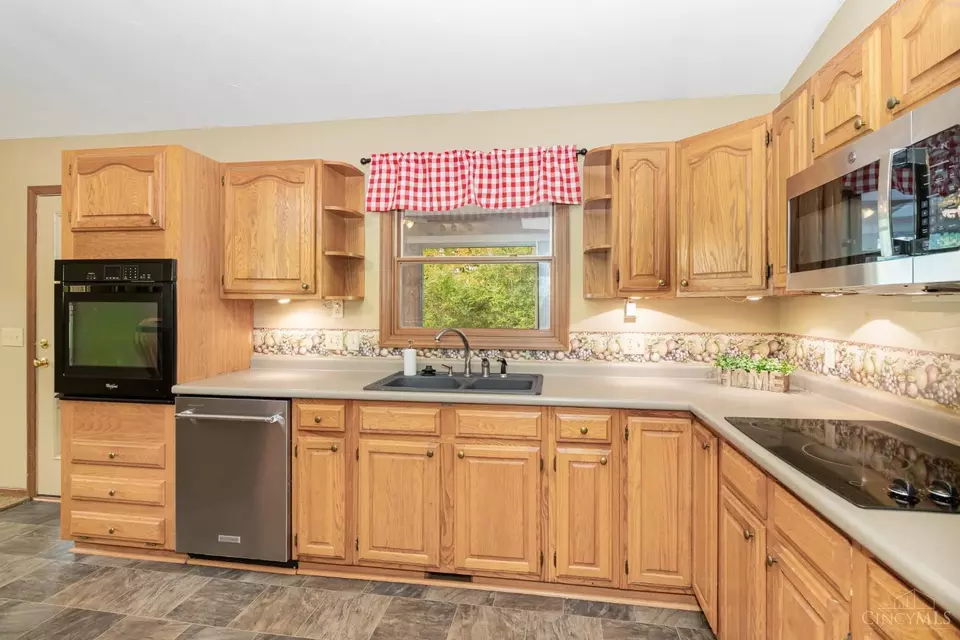 Kitchen - 7930 Foxtrot Dr, North Bend, OH 45052 photo 2 of 2