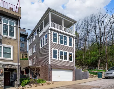 446 Boal St, Cincinnati, OH 45202