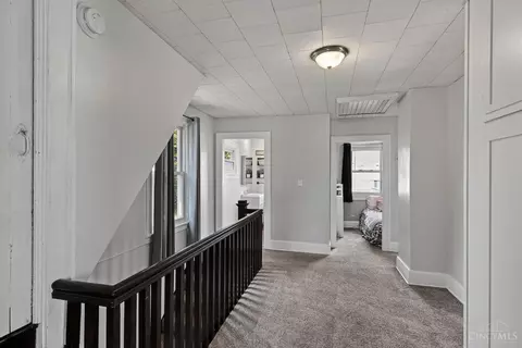 Entry Way - 521 Broadway St, Harrison, OH 45030 photo 6 of 8