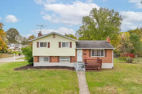 8998 Cherry Blossom Ln, Cincinnati, OH 45231