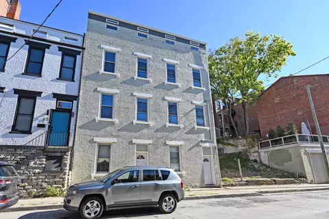 64 Clifton Ave, Cincinnati, OH 45202