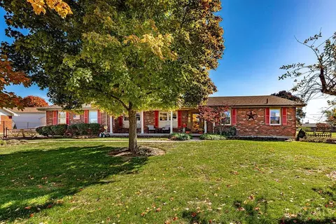 450 Charlberth Dr, Hamilton, OH 45013