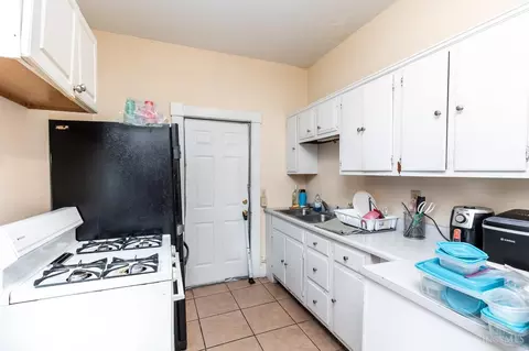 2929 Vaughn St, Cincinnati, OH 45219 photo 8