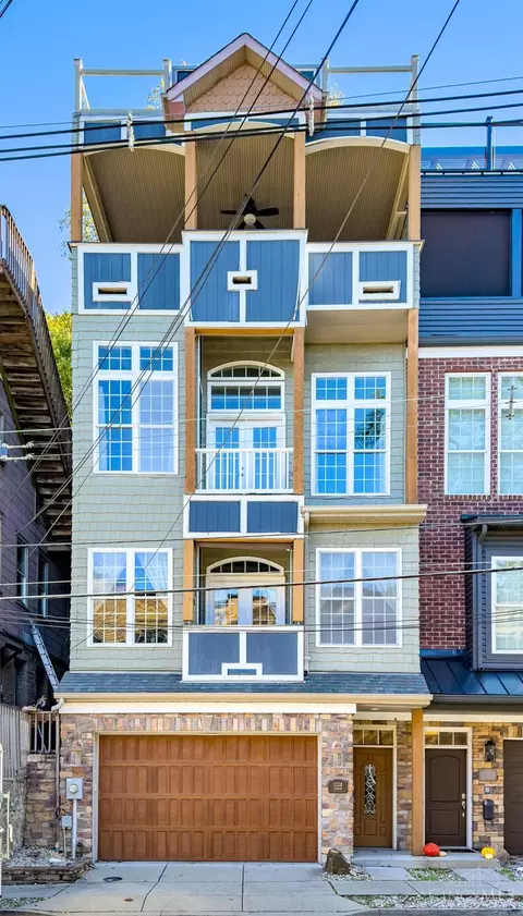 1238 Elsinore Ave, Cincinnati, OH 45202