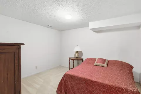 2475 Walnutview Ct, Cincinnati, OH 45230 photo 20