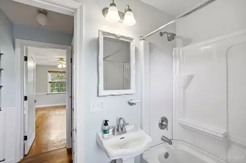 Bath - 6814 Marvin Ave, Cincinnati, OH 45224 photo 1 of 3
