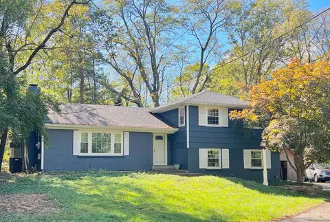 831 Douglas Ave, Terrace Park, OH 45174