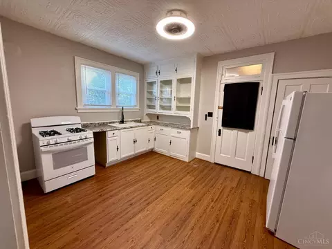 Kitchen - 4263 Eighth St, Cincinnati, OH 45205 photo 1 of 4