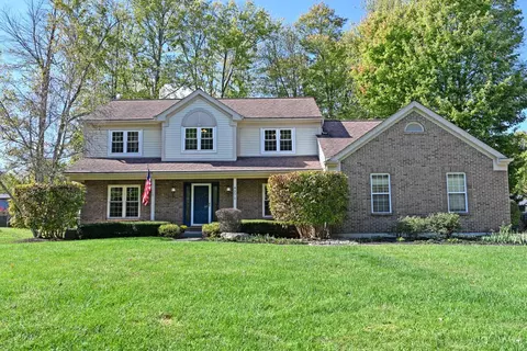 4271 Wellington Dr, Cincinnati, OH 45245