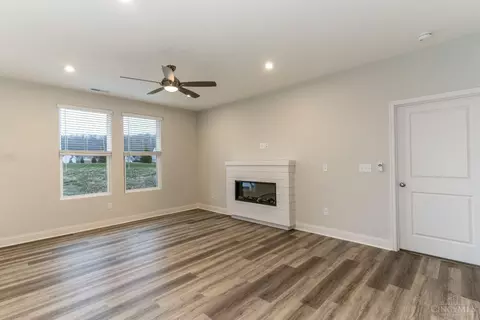 2469 Bartram Ln, Harrison, OH 45030 photo 4