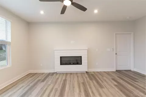 2469 Bartram Ln, Harrison, OH 45030 photo 5