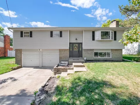 12041 Kenn Rd, Cincinnati, OH 45240
