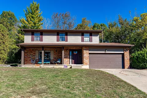 672 Glenway Dr, Hamilton, OH 45013
