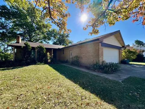 3332 South Rd, Cincinnati, OH 45248