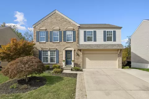 52 Charmalee Dr, Amelia, OH 45102