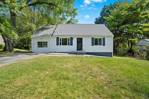 10060 Ronnie Rd, Woodlawn, OH 45215