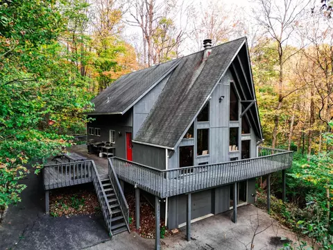 3238 Alpine Ter, New Richmond, OH 45157