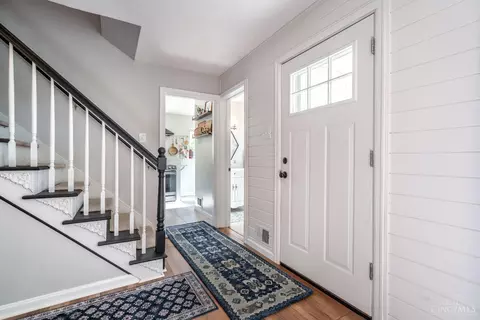 Entry Way - 1955 Hunt Rd, Reading, OH 45215 photo 2 of 3