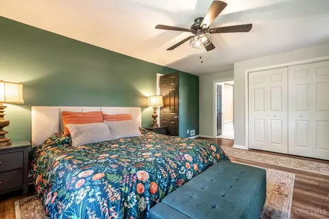 Bedroom - 1955 Hunt Rd, Reading, OH 45215 photo 2 of 4