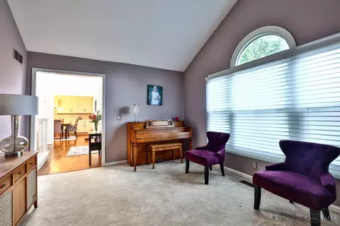804 Eaglesknoll Ct, Cincinnati, OH 45255 photo 7