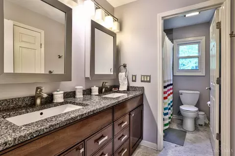 804 Eaglesknoll Ct, Cincinnati, OH 45255 photo 43