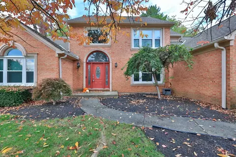 804 Eaglesknoll Ct, Cincinnati, OH 45255 photo 3