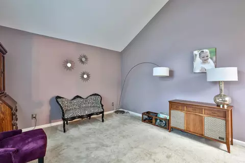 804 Eaglesknoll Ct, Cincinnati, OH 45255 photo 8