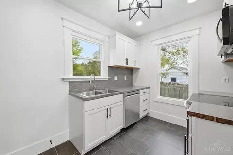 Kitchen - 3355 Cavanaugh Ave, Cincinnati, OH 45211 photo 1 of 4