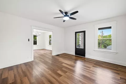 Living - 3355 Cavanaugh Ave, Cincinnati, OH 45211 photo 3 of 3