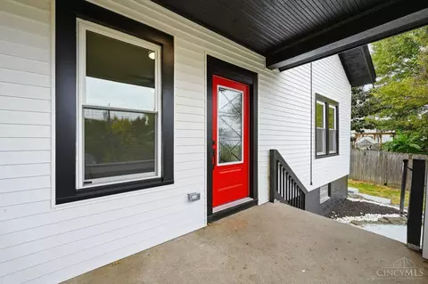 Exterior - 3355 Cavanaugh Ave, Cincinnati, OH 45211 photo 4 of 9