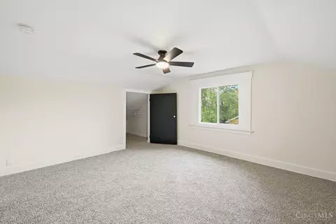 Bedroom - 3355 Cavanaugh Ave, Cincinnati, OH 45211 photo 6 of 8