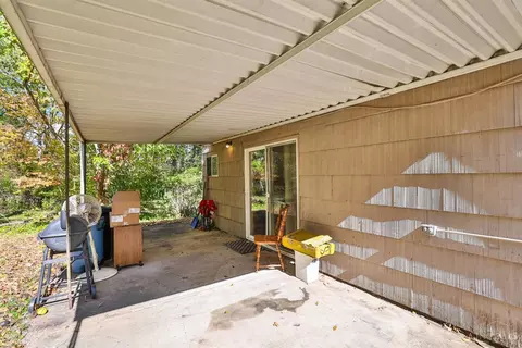 Exterior - 182 Mayview Forest Dr, Woodlawn, OH 45215 photo 4 of 6
