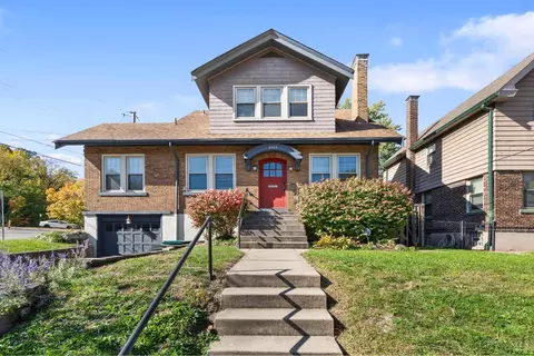 2523 Valley View Ct, Cincinnati, OH 45219
