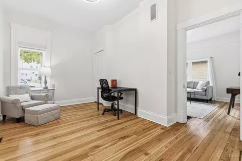 Entry Way - 3483 Stathem Ave, Cincinnati, OH 45211 photo 2 of 4