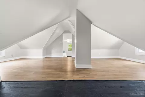 Entry Way - 3483 Stathem Ave, Cincinnati, OH 45211 photo 4 of 4