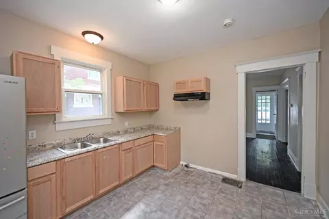 Kitchen - 2504 Forthmann Pl, Cincinnati, OH 45211 photo 3 of 6