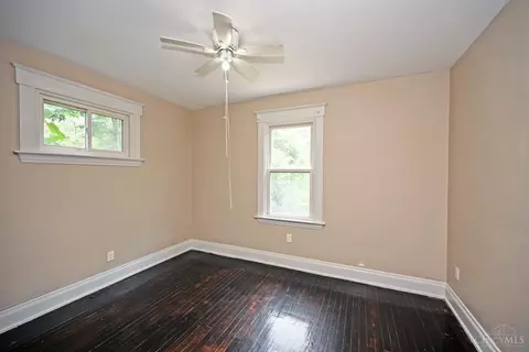 Bedroom - 2504 Forthmann Pl, Cincinnati, OH 45211 photo 2 of 10