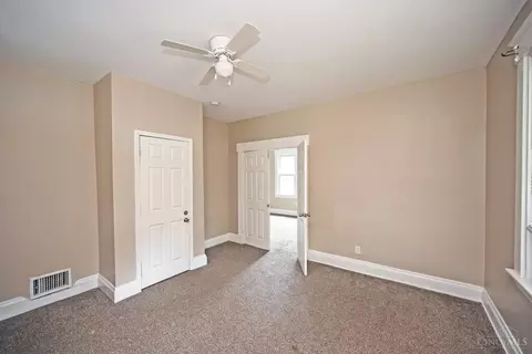 Bedroom - 2504 Forthmann Pl, Cincinnati, OH 45211 photo 6 of 10