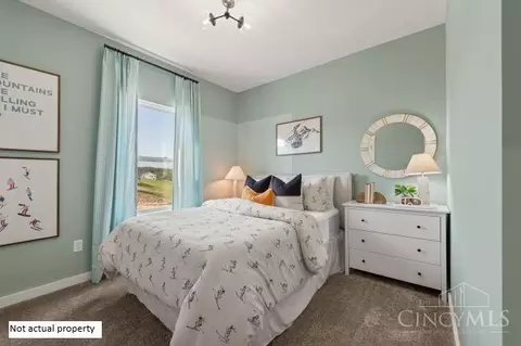 Bedroom - 3089 Canvasback Ct, Franklin, OH 45005 photo 2 of 3