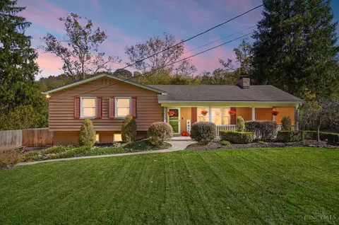 Exterior - 8353 Bridle Rd, Cincinnati, OH 45244 photo 2 of 16
