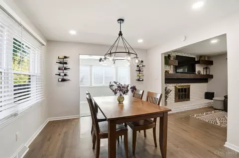 Dining - 8353 Bridle Rd, Cincinnati, OH 45244 photo 2 of 4