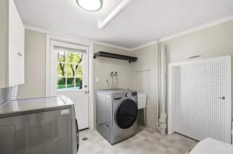 Other - 8353 Bridle Rd, Cincinnati, OH 45244 photo 9 of 12