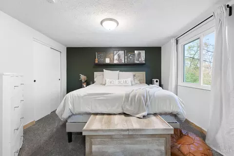 Bedroom - 2626 Hunt Rd, Reading, OH 45236 photo 2 of 5